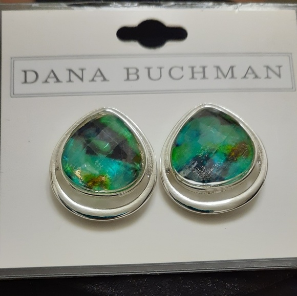 Beautiful green gem necklace & earrings set - Picture 4 of 6